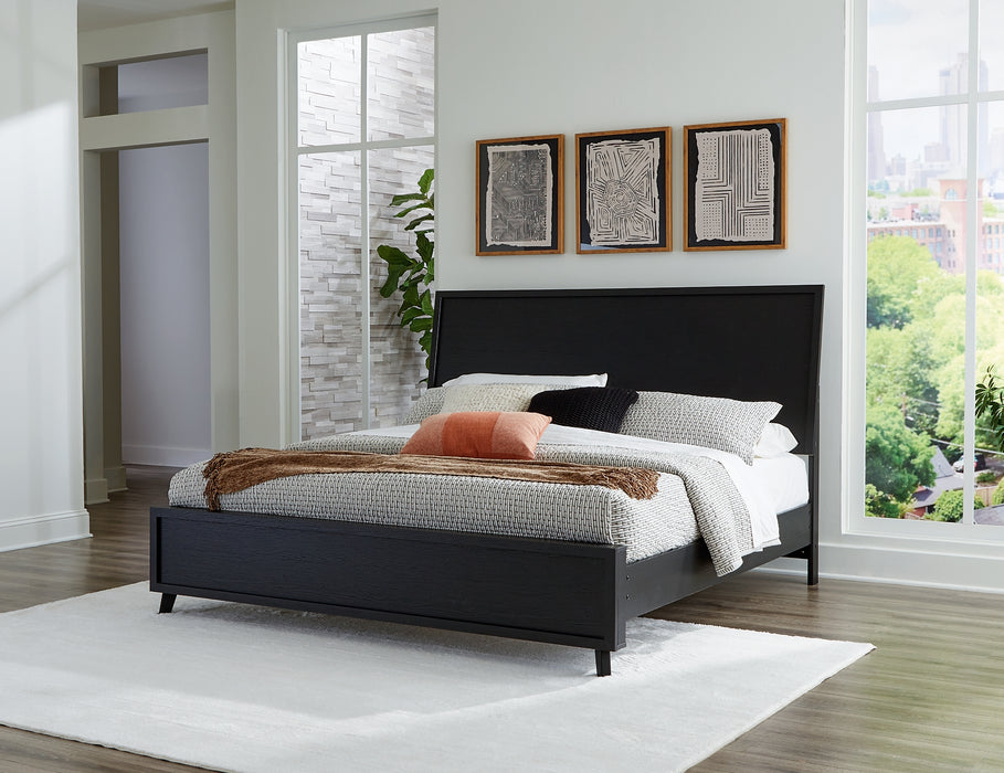 Danziar  Panel Bed